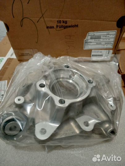 BMW X3G01/08 Цапфа (кулак) ступицы правой задней