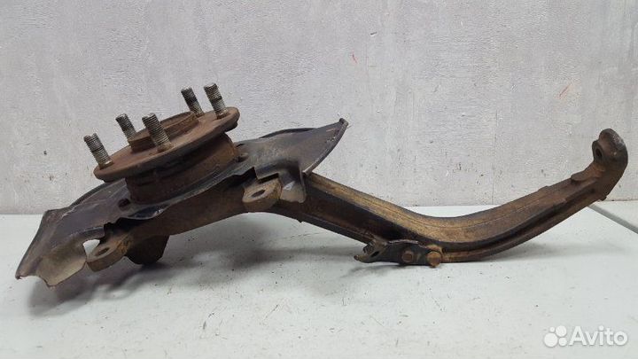 Поворотный кулак цапфа передний правый Honda