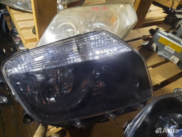 Фара renault duster новая