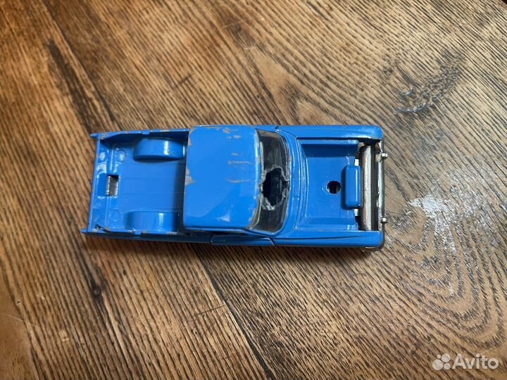 Модель автомобиля Москвич Пикап