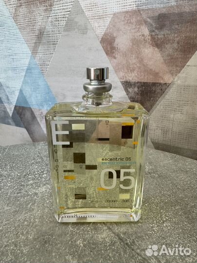 Escentric 05 Escentric Molecules