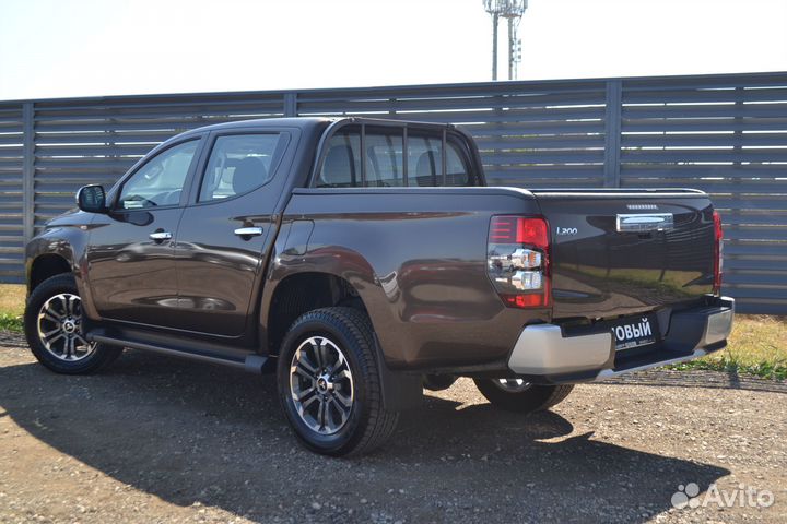 Mitsubishi L200, 2023