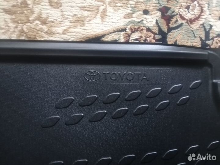 Коврик багажника резиновый Toyota C-HR 2016-2023