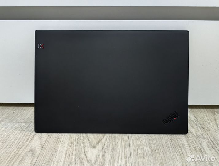 Lenovo X1 Carbon Gen 7 / 512 Gb / i5-8365u RAM8GB