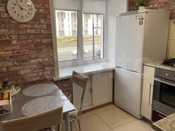 3-к. квартира, 56,2 м², 2/5 эт.