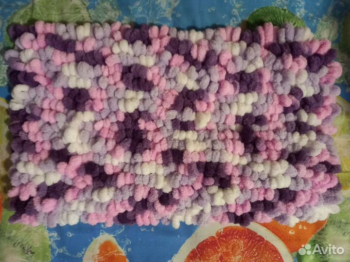 Пледы и коврики