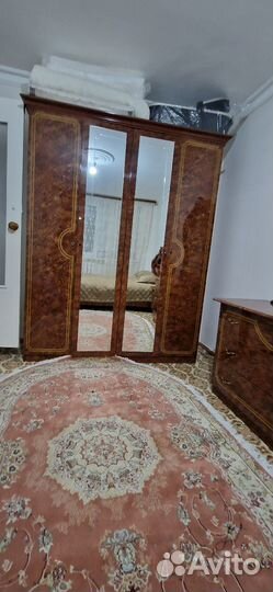 Спальный гарнитур бу
