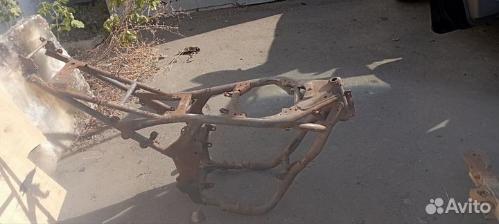 Запчасти на мотоцикл suzuki bandit 1250f