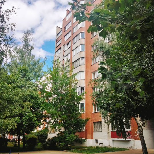 2-к. квартира, 75 м², 3/10 эт.