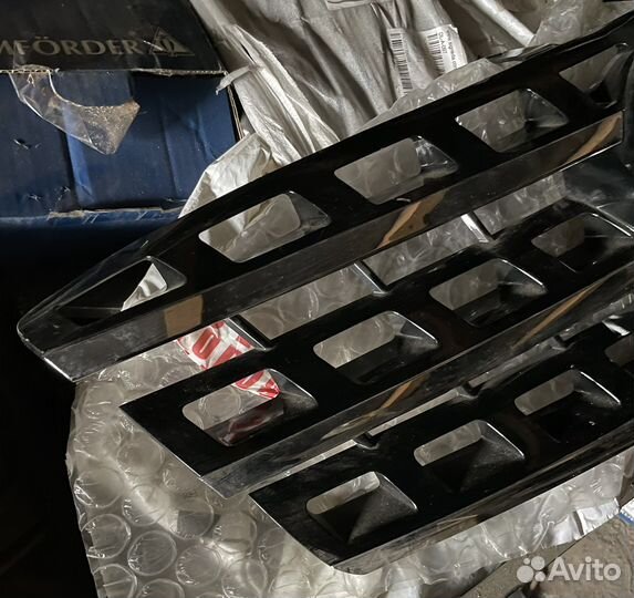 Решетка радиатора Mercedes Benz ML W164