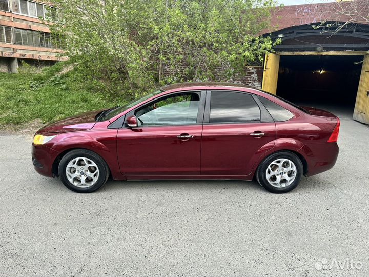 Ford Focus 1.6 МТ, 2008, 258 000 км