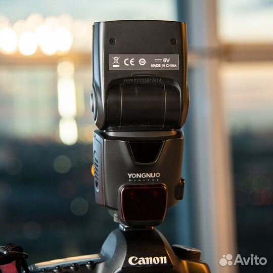 Вспышка Yongnuo Speedlite YN500EX