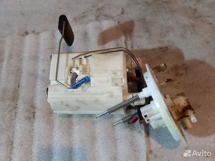 Топливный насос Hyundai Solaris