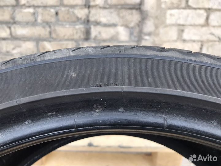 Pirelli P Zero 265/30 R19 93Y