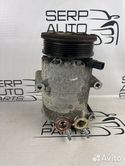 Компрессор кондиционера Ford Focus 3 CB8 1.6L