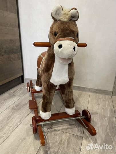 Качалка лошадь