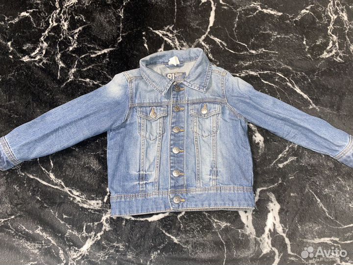Джинсовая куртка