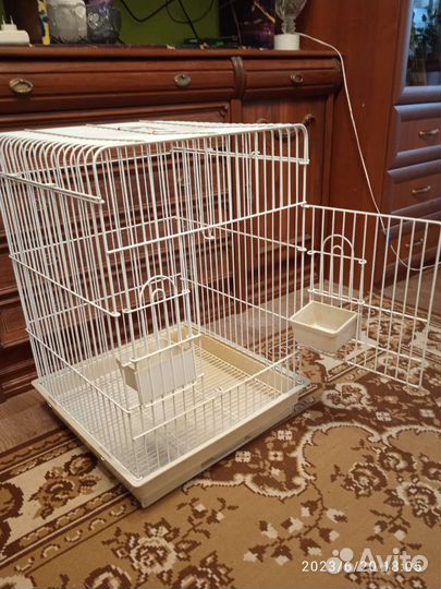 Клетка для крупного попугая
