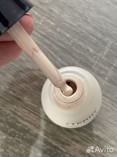 Тональный крем By Terry с гиалуронкой 100C