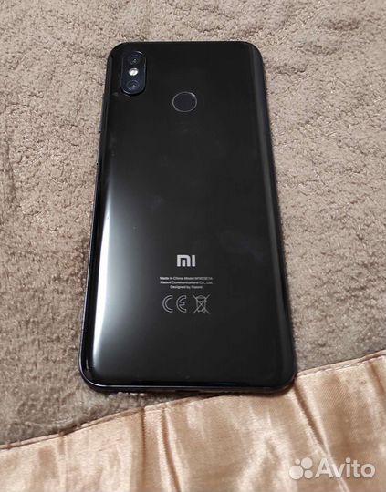 Xiaomi Mi 8, 6/64 ГБ