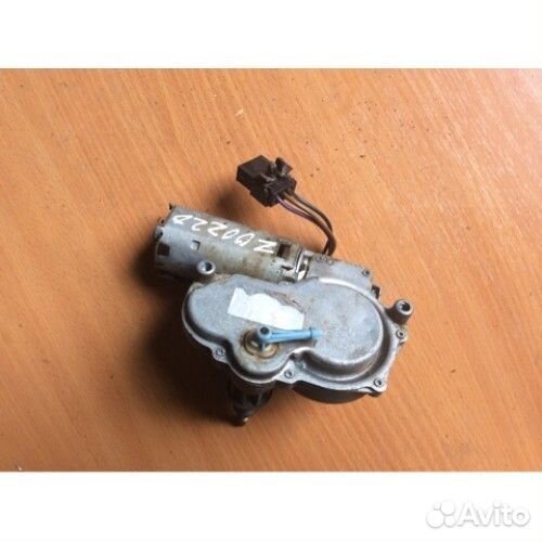 Моторчик стеклоочистителя заднего Audi A6 C4