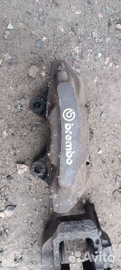 Суппорта передние brembo