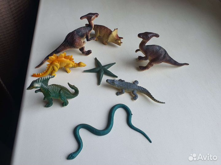 Фигурки динозавров 8шт цена за всех