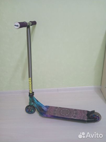 Самокат трюковой (кастом) есть небольшой торг)