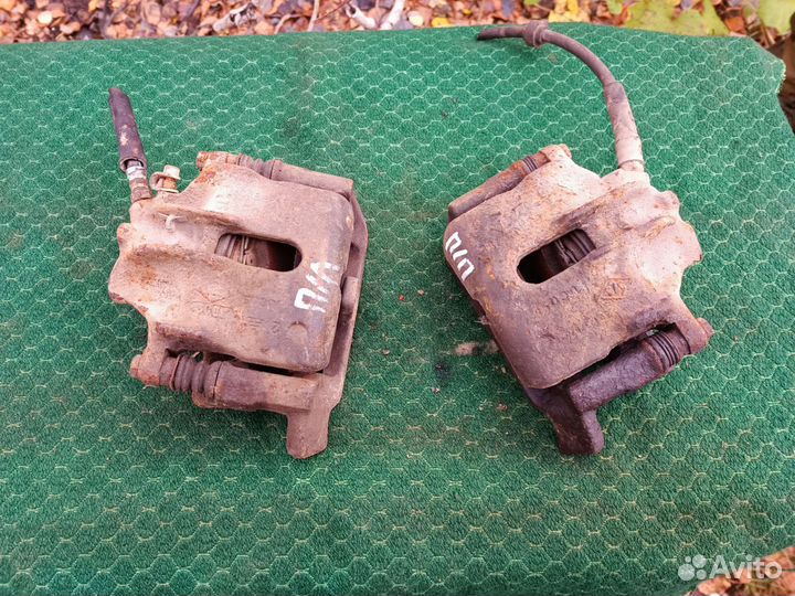 Суппорта передние Рено лагуна 1 2000г