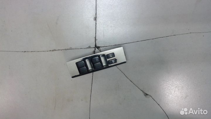 Кнопка стеклоподъемника Nissan Pathfinder, 2006