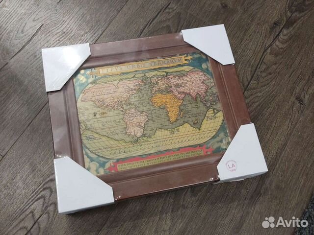 Ключница настенная Карта мира