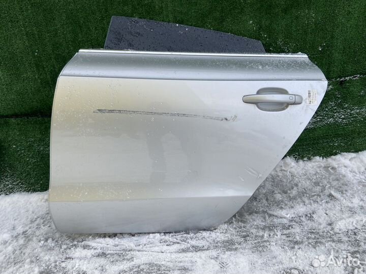 Дверь задняя левая Audi A5 8T 8T дверь в сборе