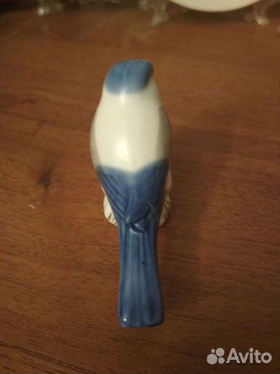 Статуэтка фарфор СССР птица снегирь
