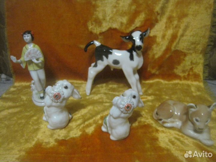 Фарфоровые статуэтки