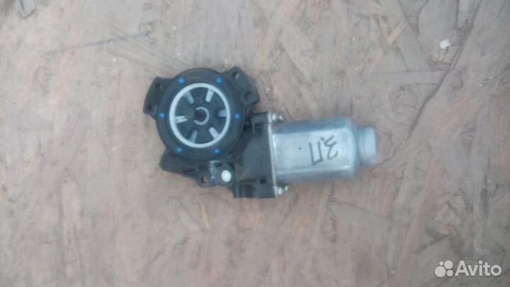 Моторчик стеклоподъемника Kia Sportage 2010-2015