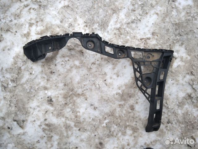 Кронштейн заднего бампера правый Volkswagen Polo