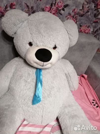 Плюшевый медведь