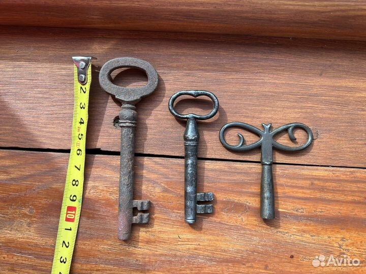Ключ антикварный