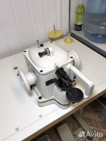 Швейная машинка для пошива меха Jack JK-T03