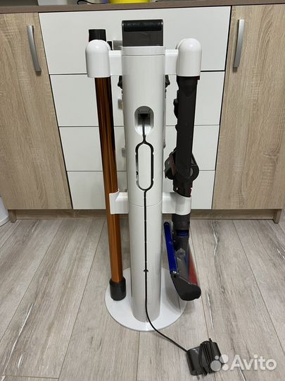 Dyson V10 Fluffy пылесос