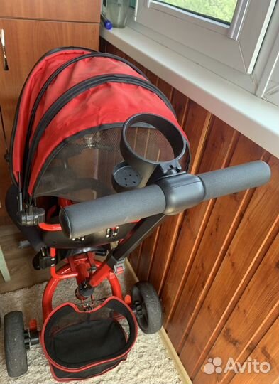 Трехколесный велосипед