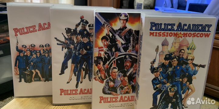 Полицейская академия(7 частей)на VHS