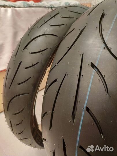 Metzeler Sportec M9RR 110/70/17 - 150/60/17