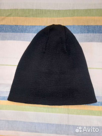 Вязаная шапка мужская
