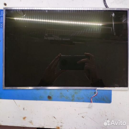 Матрицы для ноутбука ccfl 15.6/15.4 бу