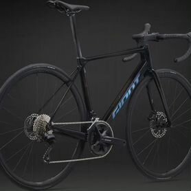 Giant TCR advanced 2 KOM 2025