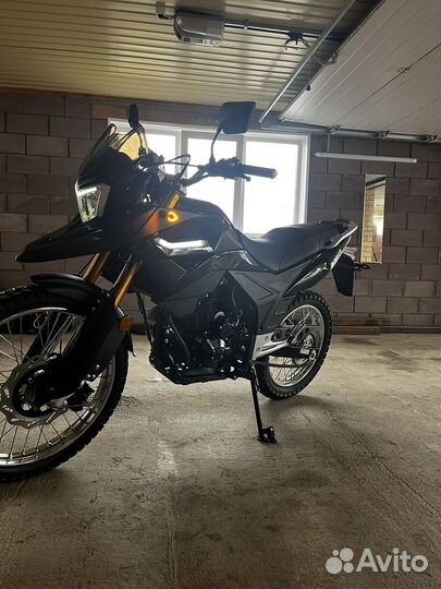 Мотоцикл racer RC300-GY8