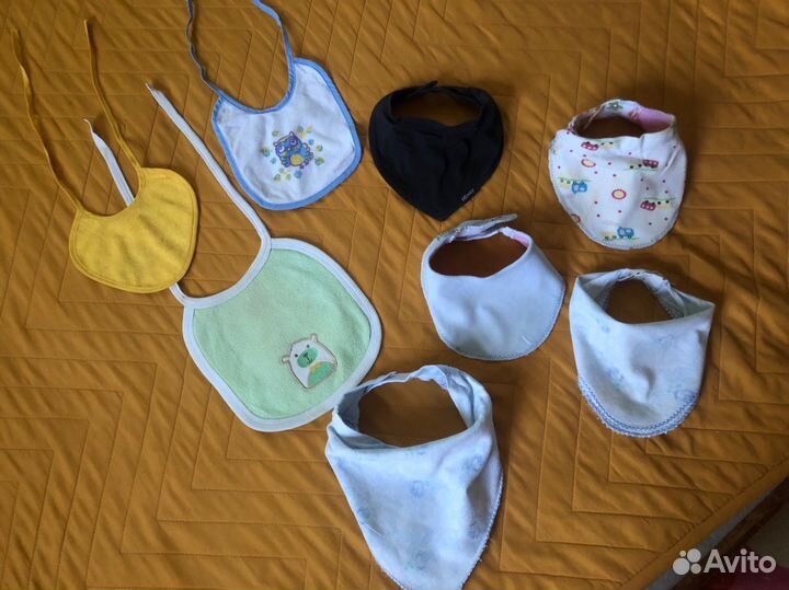 Слюнявчики бу