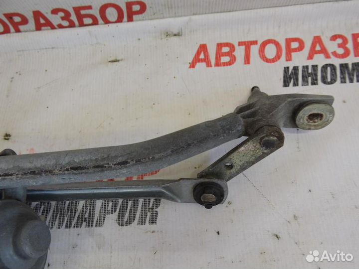 Трапеция стеклоочистителей для Volkswagen Passat