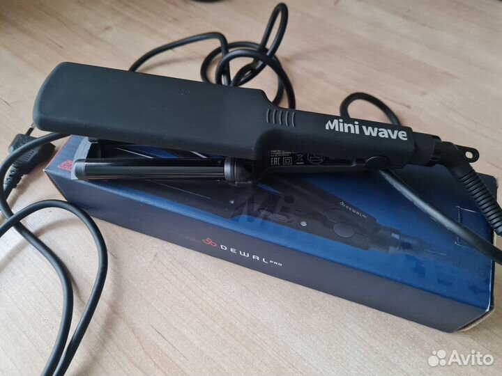 Плойка тройная для волос Dewal Pro mini